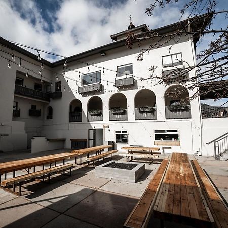 فندق Loge Leavenworth - Downtown المظهر الخارجي الصورة
